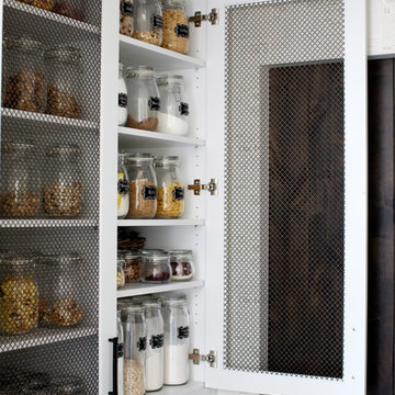 Langley Historical Farmhouse - Kitchen