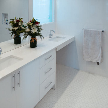 Hawkwood Bathroom
