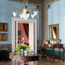 Traditional/antiques