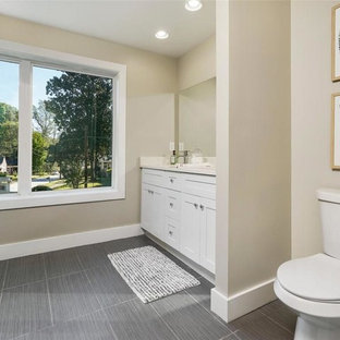 Bäder mit Schieferfliesen und Mosaik-Bodenfliesen Ideen, Design