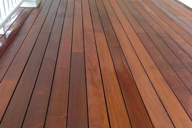 Inspiration for a large timeless backyard deck remodel in New York