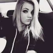 Madelyn Wright's photo