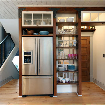 Maria & Jim's Adventurous Victorian