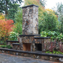 Outdoor fireplace