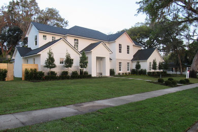 Elegant exterior home photo in Orlando