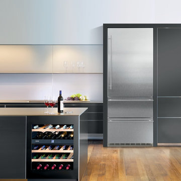 Luxurious and Modern Kitchen with Liebherr Undercounter Wine Cabinet