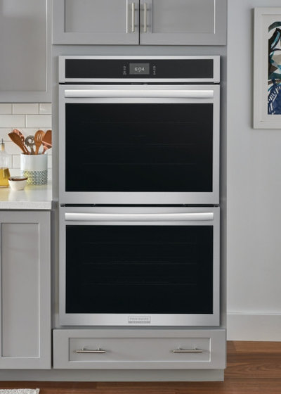Frigidaire’s Gallery wall ovens
