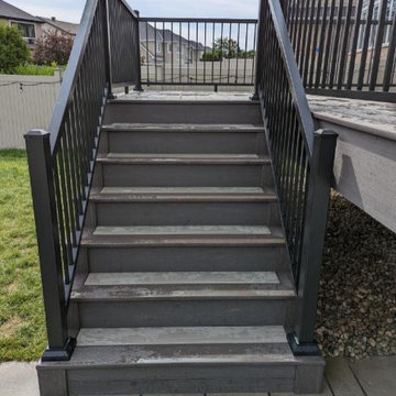 Azek's Coastline ,Dark Hickory with Timbertech's IRX modern top railing system