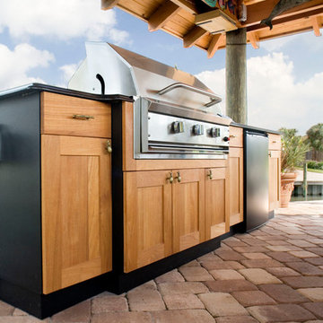 Tiki Bar Outdoor Kitchen - Cypress & Black