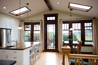 Kitchen - craftsman kitchen idea in San Francisco