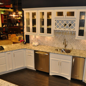 Dove White/Praa sands display