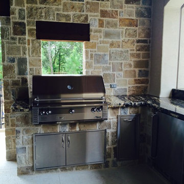 Outdoor Kitchens