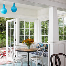 breakfast room