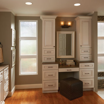Tuscany series triple hung picture window with privacy glass