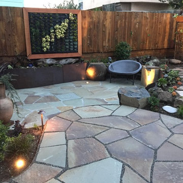 SUNKEN BEACHSIDE PATIO