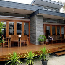 Exterior color and textures