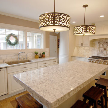 Lake Drive Kitchen