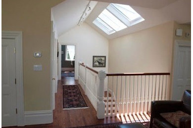 Staircase - traditional staircase idea in San Francisco
