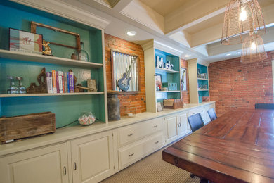 Mountain style home office photo in Nashville