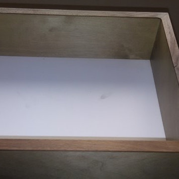 Kitchen cabinet drawer