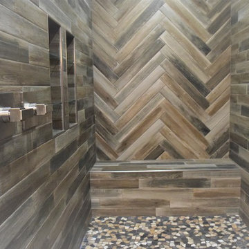 Urban Park Skyline Tile W/ Sanur Mix Stone Mosaic Floor