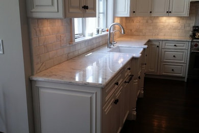 Kitchen - craftsman kitchen idea in Boston
