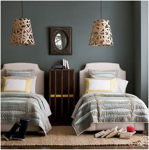 BM Duxbury Gray looks teal?