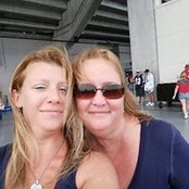 Kelly Hartman's photo