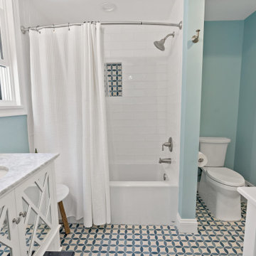 Beautiful Upper Level Fairfax Addition