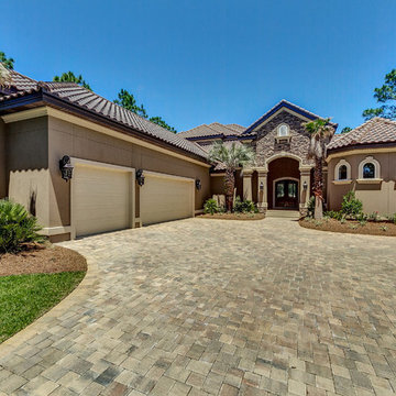 3421 Ravenwood
