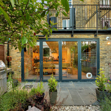 Charmingly Rustic Home Extension - Balham