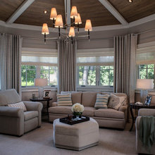 living room/ sitting area