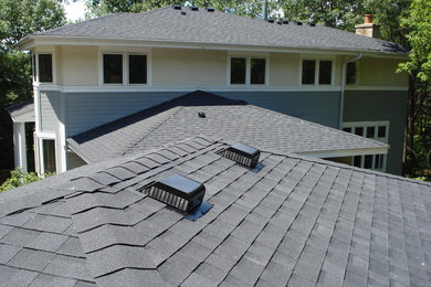 Lake Home Roof and Sding