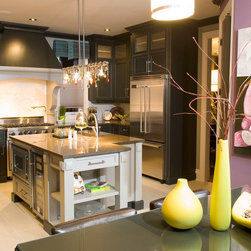 Gourmet kitchen - Kitchen Cabinetry