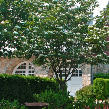 New estate home in the valley