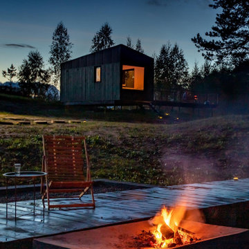 NOMAD HOUSE