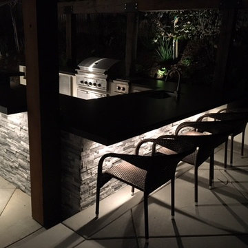Large U-Shaped BBQ Island w/Kamodo Joe Smoker