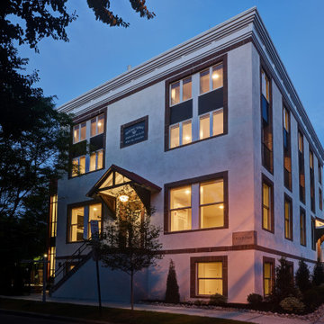 30 Maclean