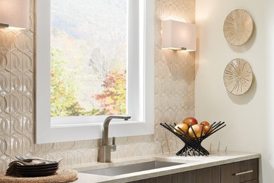 Bathroom - contemporary bathroom idea in Chicago