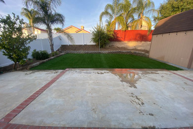 Design ideas for a landscaping in San Diego.