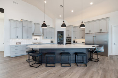 Inspiration for a contemporary kitchen remodel in Wichita