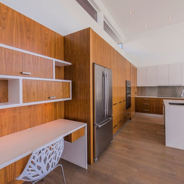 Visao Court Kamloops, BC - Modern Tuscan Interpretation
