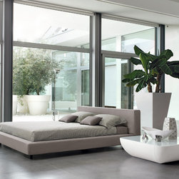 Relaxing Bed by Bonaldo - Platform Beds