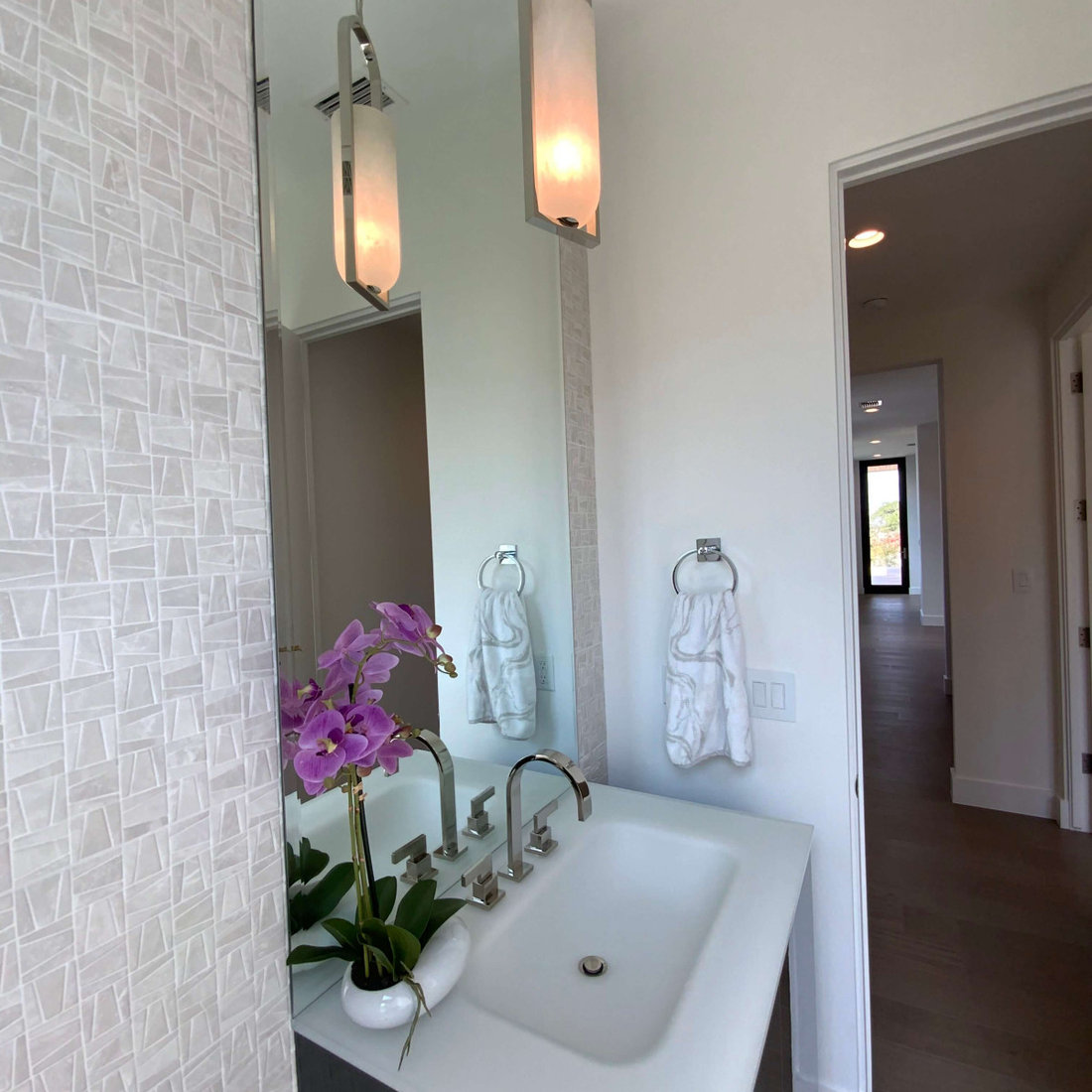 Spanish Oaks Luxury Powder Room