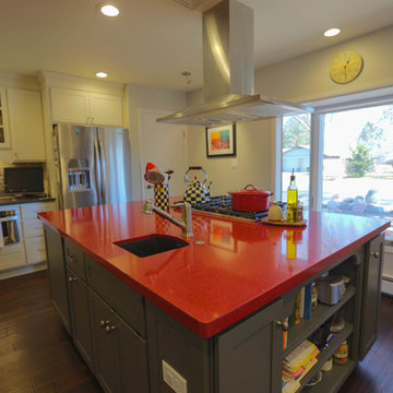Remodeling A Family Home into A Contemporary Tribute to its Past