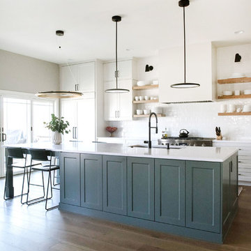 Modern Family Kitchen