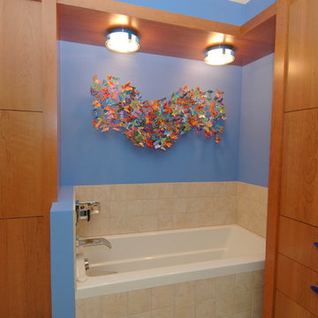 Contemporary Universal Design for a Master Bath