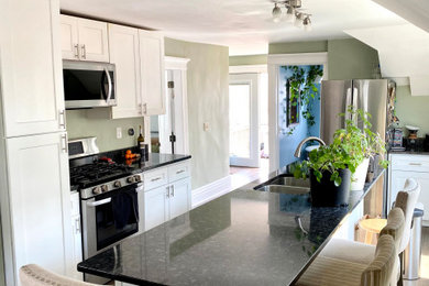 Inspiration for a kitchen remodel in Minneapolis