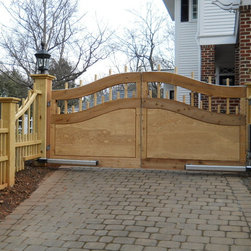 Queens Rd - Home Fencing And Gates