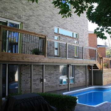 Pool Side Multi-level